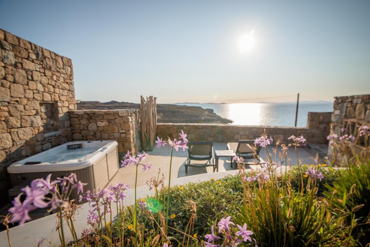 Appartement Gorgeous Studio In Cycladic Architecture Overlooking The Aegean à Houlakia  Extérieur photo